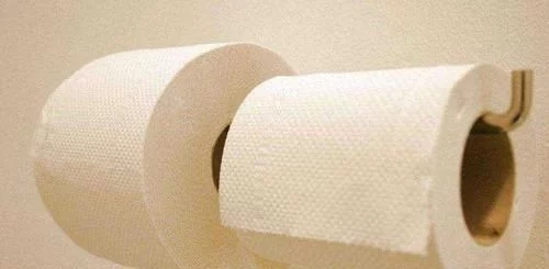 保定杠紙廠家問：你還不知道“紙巾紙”與“衛(wèi)生紙”差到哪里了嗎？